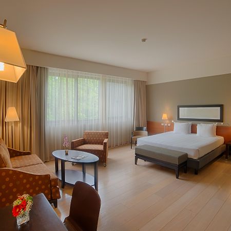 Hotel Nh Linate Peschiera Borromeo Exteriér fotografie
